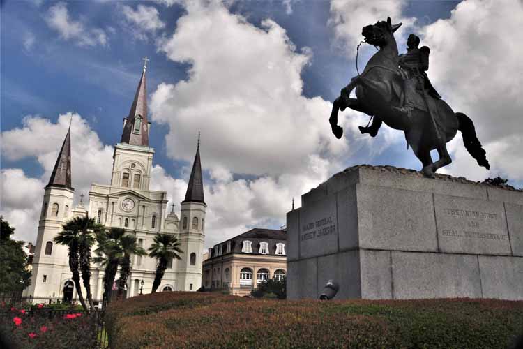  st louis cathedral and jackson square